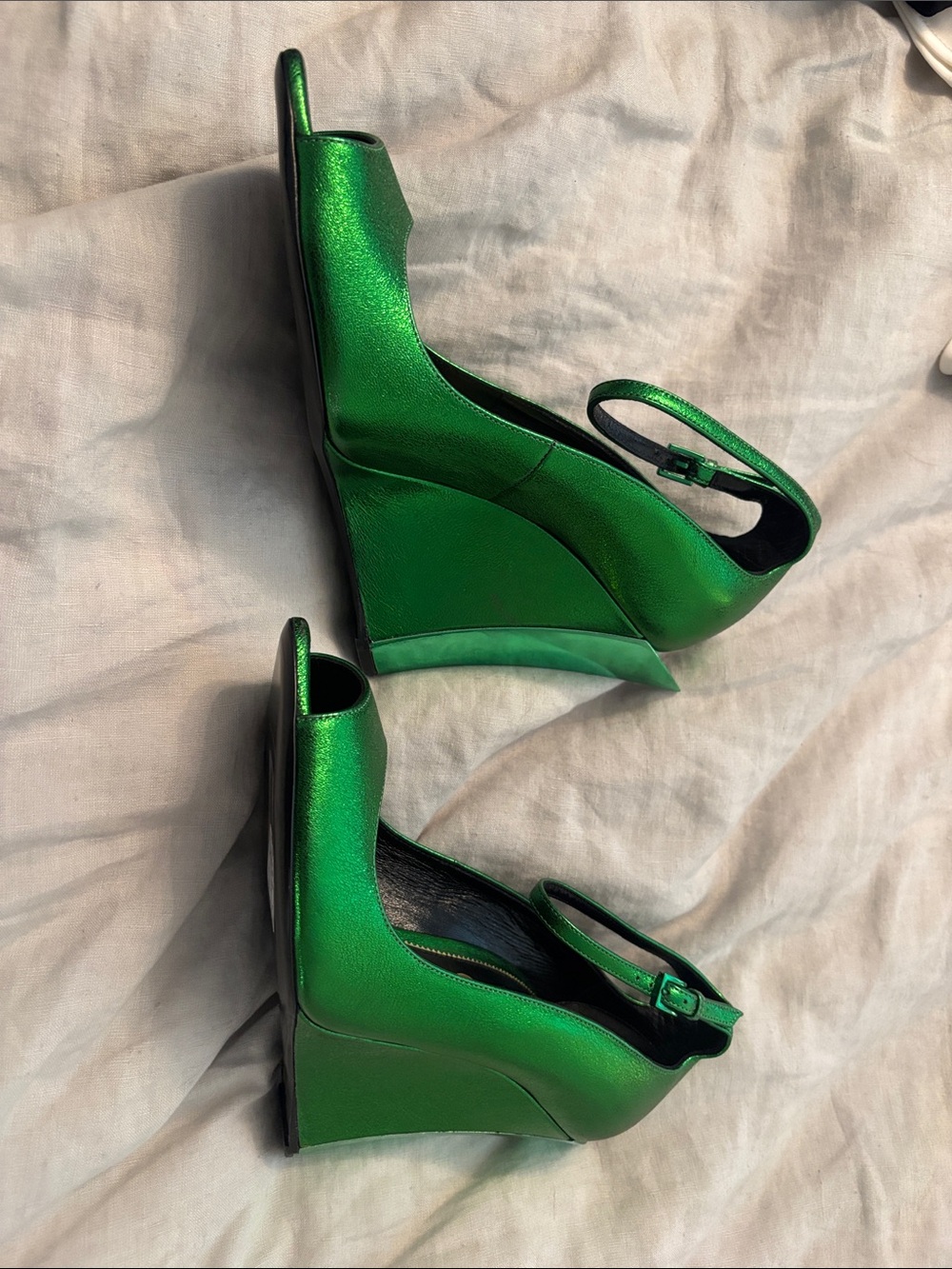 Metallic Green Women’s Wedge Sandals